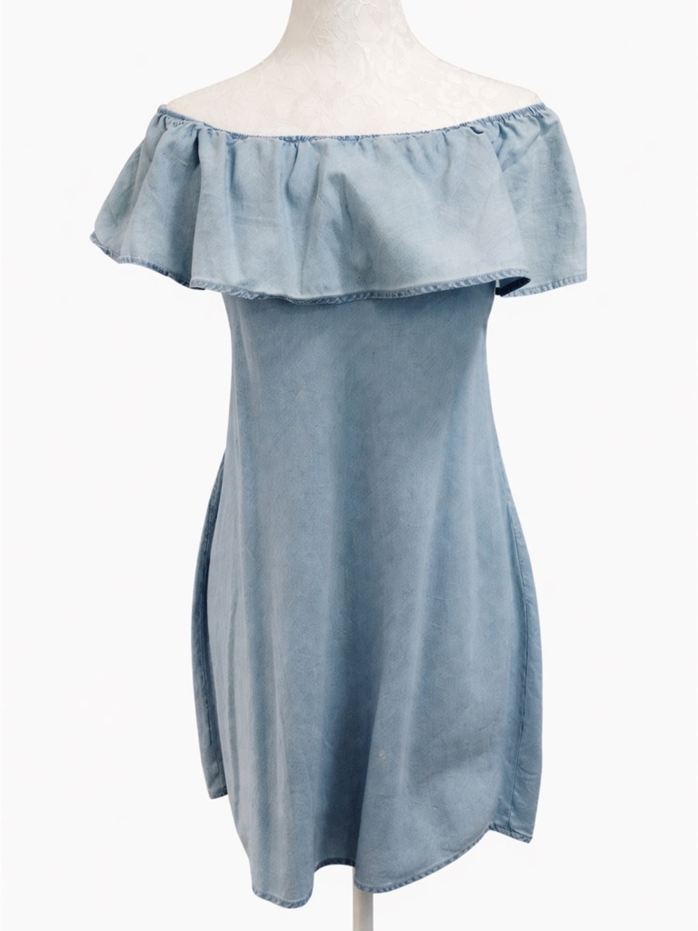 American Rag XS Off Shoulder Chambray Dress Ruffle Neck Blue Casual Mini